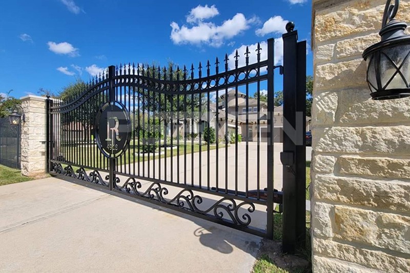 img of Aluminum Double Swing Gate