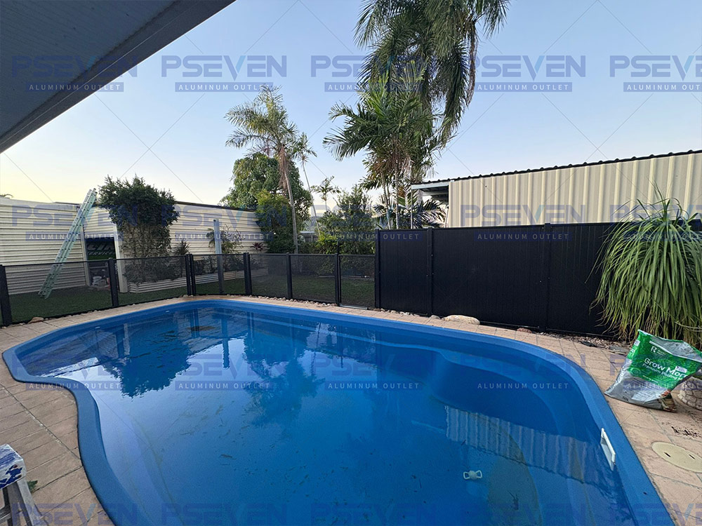 img of Pool Fence