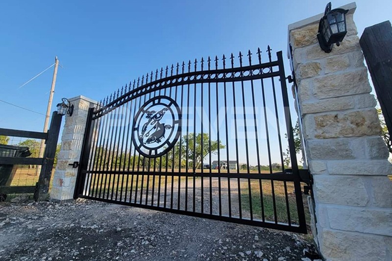 img of Aluminum Swing Gate